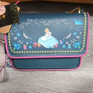 NWT Loungefly Disney Cinderella Crossbody Bag Gorgeous Purse